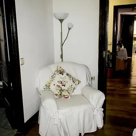 Penzion La Casona De Pension Faedo