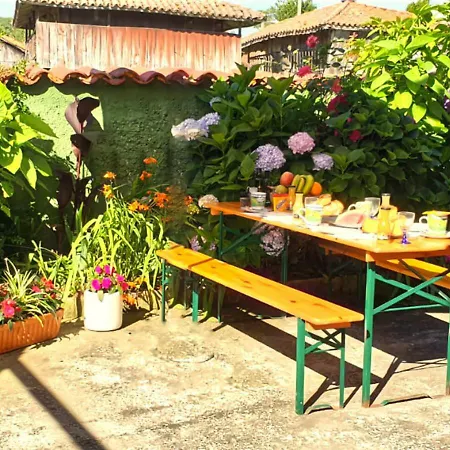 Penzion La Casona De Pension Faedo