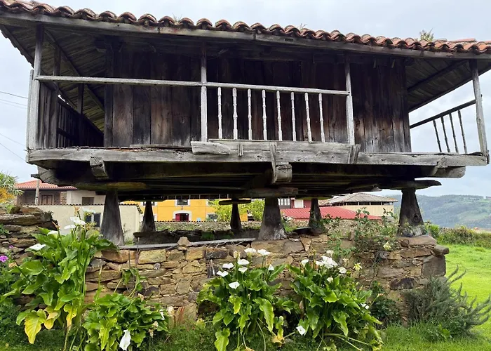 Hotel La Casona De Faedo *